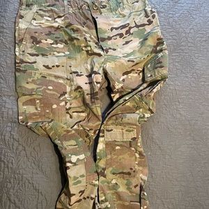 Army Multicam OCP Large Regular pants, lightly worn, flame resistant.